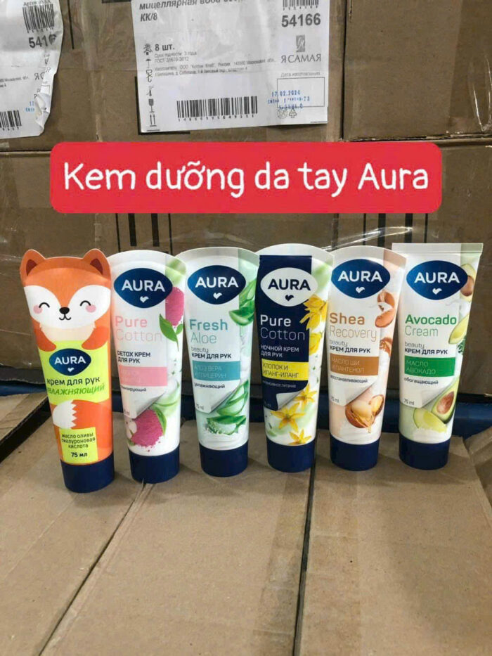 kem-duong-am-tay-nga-aura